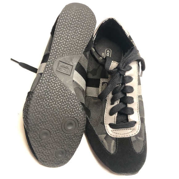 Coach Kinsley lace up black suede with signature canvas gray details - Picture 8 of 10